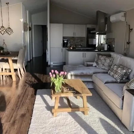 Ferienhaus Fur 4 Personen Ca 70 M In Bovenkarspel, Nordholland Ijsselmeer بيت للعطل Bovenkarspel