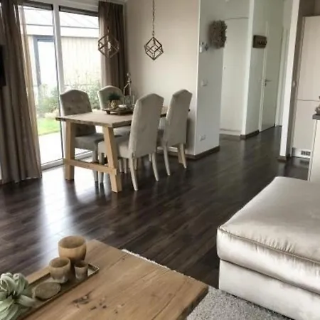 Ferienhaus Fur 4 Personen Ca 70 M In Bovenkarspel, Nordholland Ijsselmeer بيت للعطل
